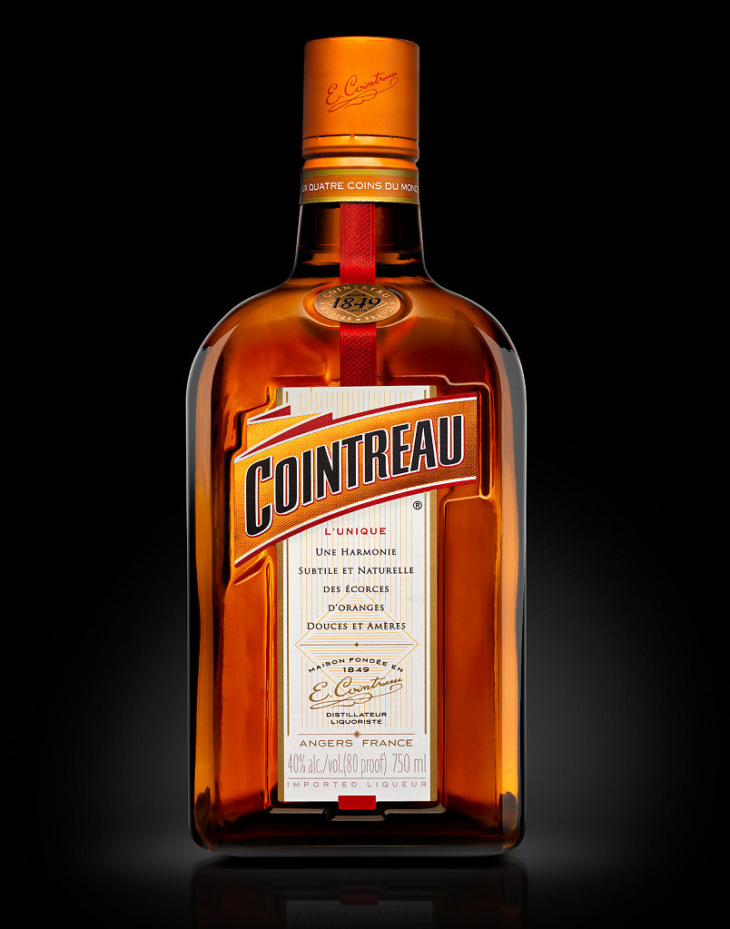 Cointreau-bottle-black-US-copie.jpg